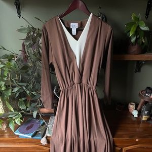 Beautiful vintage dress, brand NILI II